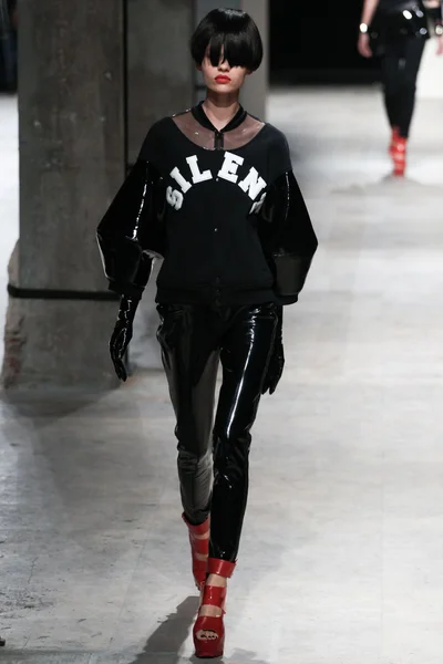 Look 6
